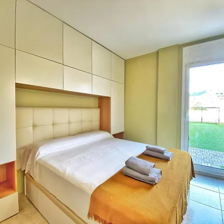 Sunny Sitges Apartman